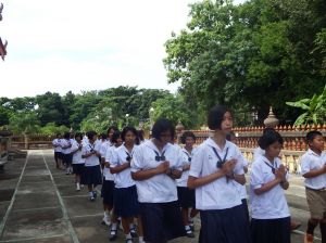 i00825.jpg