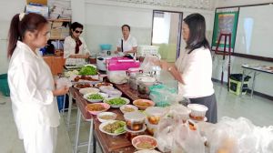 LINE_ALBUM_ทำบุญรร.ปีใหม่69_251219_360.jpg