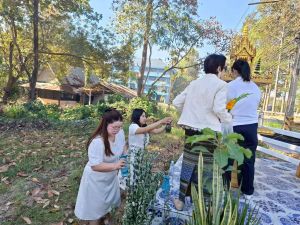 LINE_ALBUM_ทำบุญรร.ปีใหม่69_251219_37.jpg