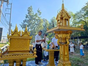 LINE_ALBUM_ทำบุญรร.ปีใหม่69_251219_44.jpg