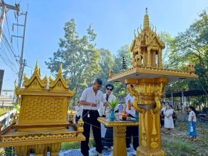 LINE_ALBUM_ทำบุญรร.ปีใหม่69_251219_45.jpg