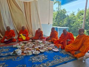 LINE_ALBUM_ทำบุญรร.ปีใหม่69_251219_508.jpg