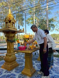 LINE_ALBUM_ทำบุญรร.ปีใหม่69_251219_54.jpg