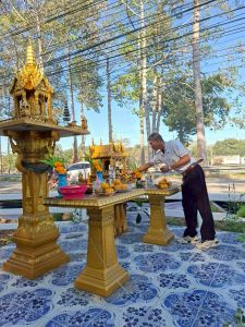 LINE_ALBUM_ทำบุญรร.ปีใหม่69_251219_56.jpg