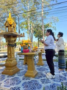 LINE_ALBUM_ทำบุญรร.ปีใหม่69_251219_69.jpg