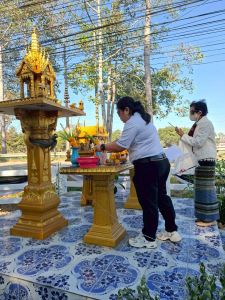 LINE_ALBUM_ทำบุญรร.ปีใหม่69_251219_72.jpg