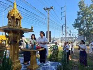 LINE_ALBUM_ทำบุญรร.ปีใหม่69_251219_85.jpg