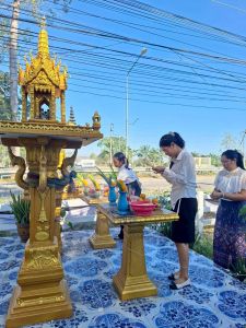 LINE_ALBUM_ทำบุญรร.ปีใหม่69_251219_96.jpg
