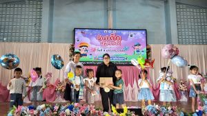 7c4a2c29-1c34-475a-a824-c3c0c5824b6f.jpg