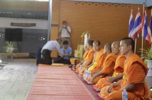 LINE_ALBUM_ตักบาตรข้าวสารอาหารแห้ง_250808_43.jpg