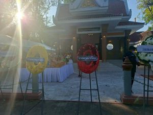 LINE_ALBUM_ถวายพวงมาลาศาลพระปิ่น7-1-69_260109_11.jpg