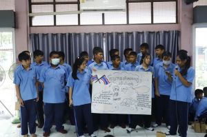LINE_ALBUM_อบรมมัธยม(สถาบันพระมหากษัตริย์)_250702_182.jpg