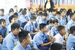 LINE_ALBUM_อบรมมัธยม(สถาบันพระมหากษัตริย์)_250702_227.jpg