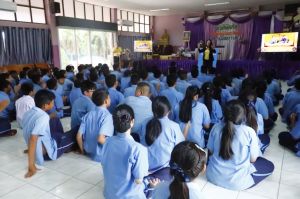 LINE_ALBUM_อบรมมัธยม(สถาบันพระมหากษัตริย์)_250702_235.jpg