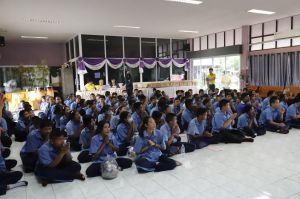 LINE_ALBUM_อบรมมัธยม(สถาบันพระมหากษัตริย์)_250702_300.jpg