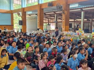 LINE_ALBUM_โครงการรักโรงเรียนแรกของฉัน_260109_215.jpg